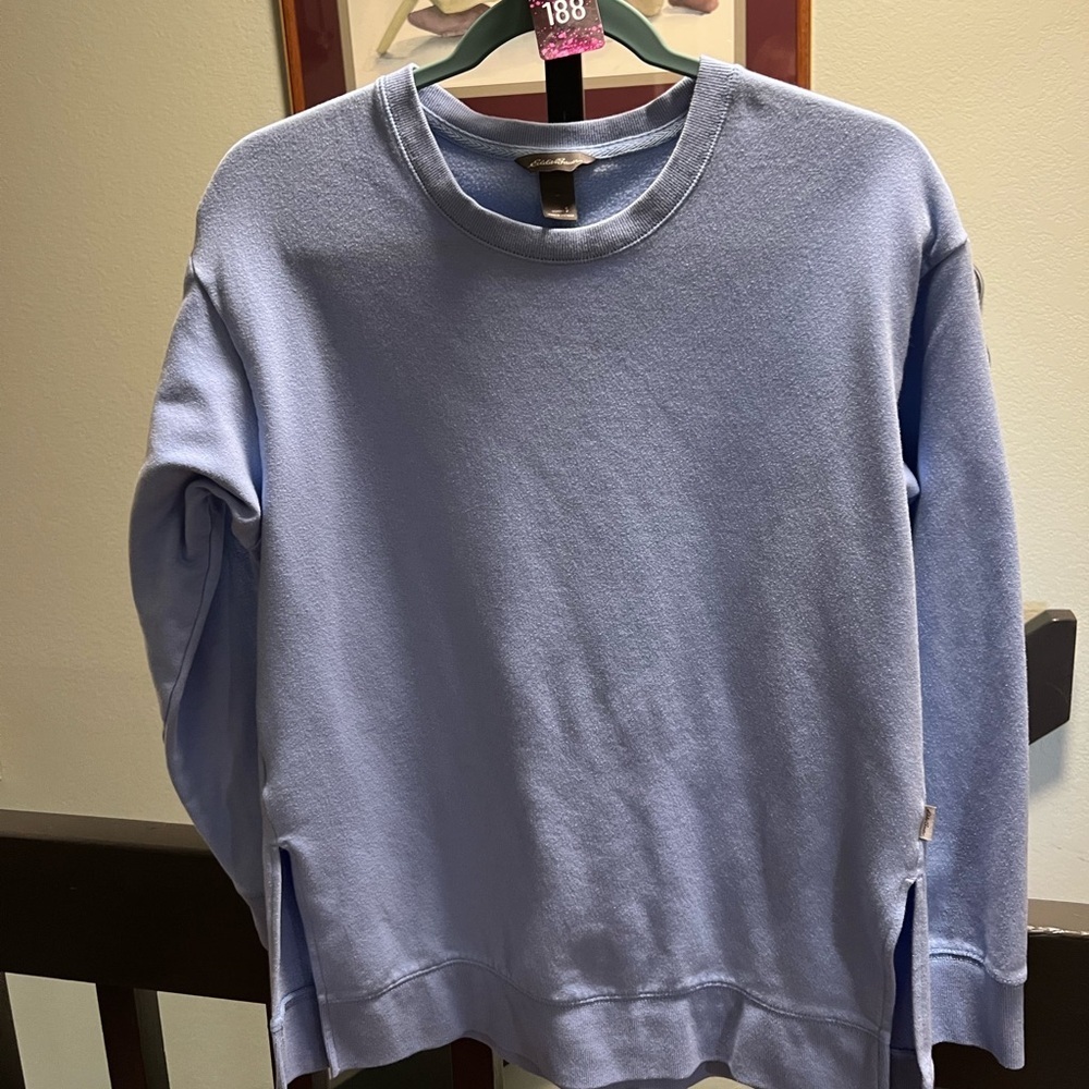 Eddie Bauer Women's Light Blue Sweatshirt #188